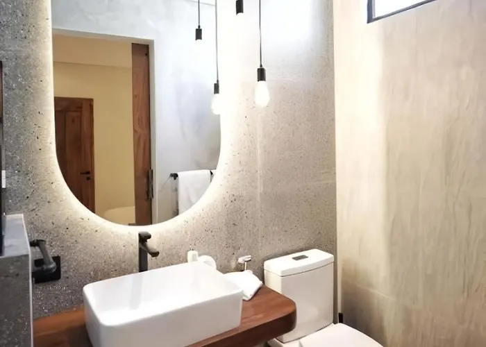 Casa Amadeo Villa Seminyak